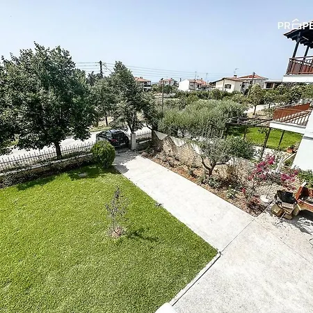 The φ #propertly * Nea Kallikrateia